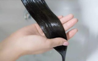 折腾了一个多小时才弄出来的头发(男朋友手住的秘密宝物)