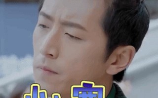 塞东西上学不许拿出来(禁带私物 上学只许专心)