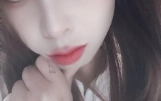 刚开始拒绝后来慢慢接受视频—又粗又硬又长进不去钻心疼痛