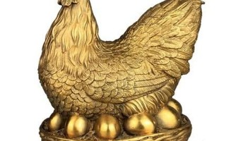 梦到鸡下蛋碎了—梦中鸡生金蛋，寓意吉兆财源旺