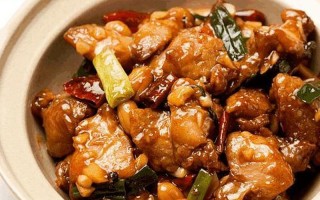吃什么长鸡更大更长肉_揭秘惊人窍门：食用这些食物让你的鸡又大又长
