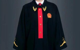 女生三十如狼四十如虎五十_三十芳华如虎，四十盛美似狼，五十风韵犹存