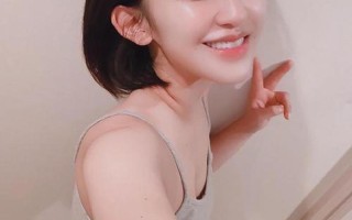 塞跳D不能掉出来上学作文(塞跳D上学，尴尬万分)