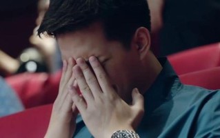 爱哭的男人更好命_眼泪横流的丈夫：当男人失去尊严