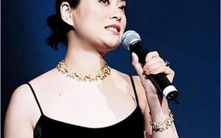 昔日爱火未烬，痴心人仍在守候