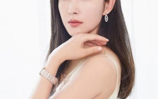 女生家庭聚餐被小朋友催婚(家庭聚餐催婚记：小外甥的终极逼婚战)