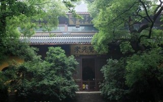 探寻善男信女的真谛，揭秘信仰与德行的奥义
