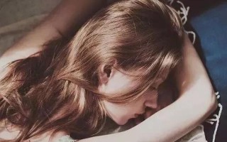 女人出轨的表现有哪些 症状—背叛的阴影：女人出轨的隐秘信号