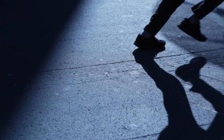 为什么抽凭(为何抽一口就叫一声？惊天密语揭晓基因密码)