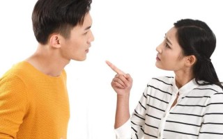 男女朋友吵架后,男方不联系你怎么办_当爱语化为伤言：情侣争执的代码破译