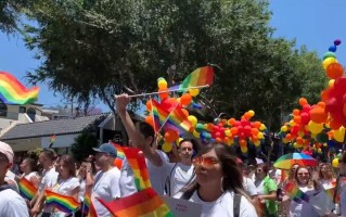 lgbt群体包括_LG *** 群体：丰富多彩下的平等声音