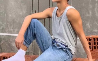 容易让男生心动的小动作—撩动心弦，解锁男生内心小秘密