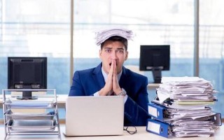 什么叫工作狂(工作狂的双面刃：奉献的代价与健康隐患)