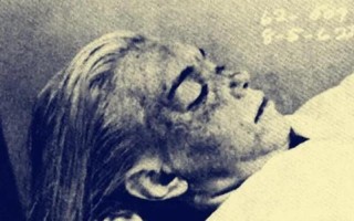 床上时间短怎么回事_浅眠夜短：揭秘床上时间短的谜团