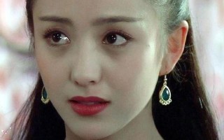 泪洗容颜，容光焕发