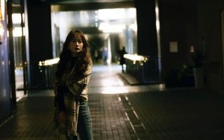 晚上弄哭自己隐私的100种 *** (午夜泪流成河：100种孤独的夜)